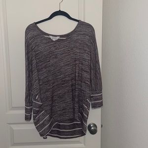 Market & Spruce L sweater.